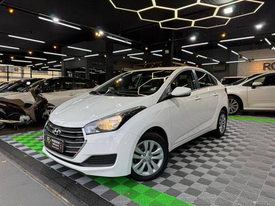 HYUNDAI HB20S 1.6 COMFORT PLUS 16V FLEX 4P MANUAL HYUNDAI HB20S 1.6 COMFORT PLUS 16V FLEX 4P MANUAL